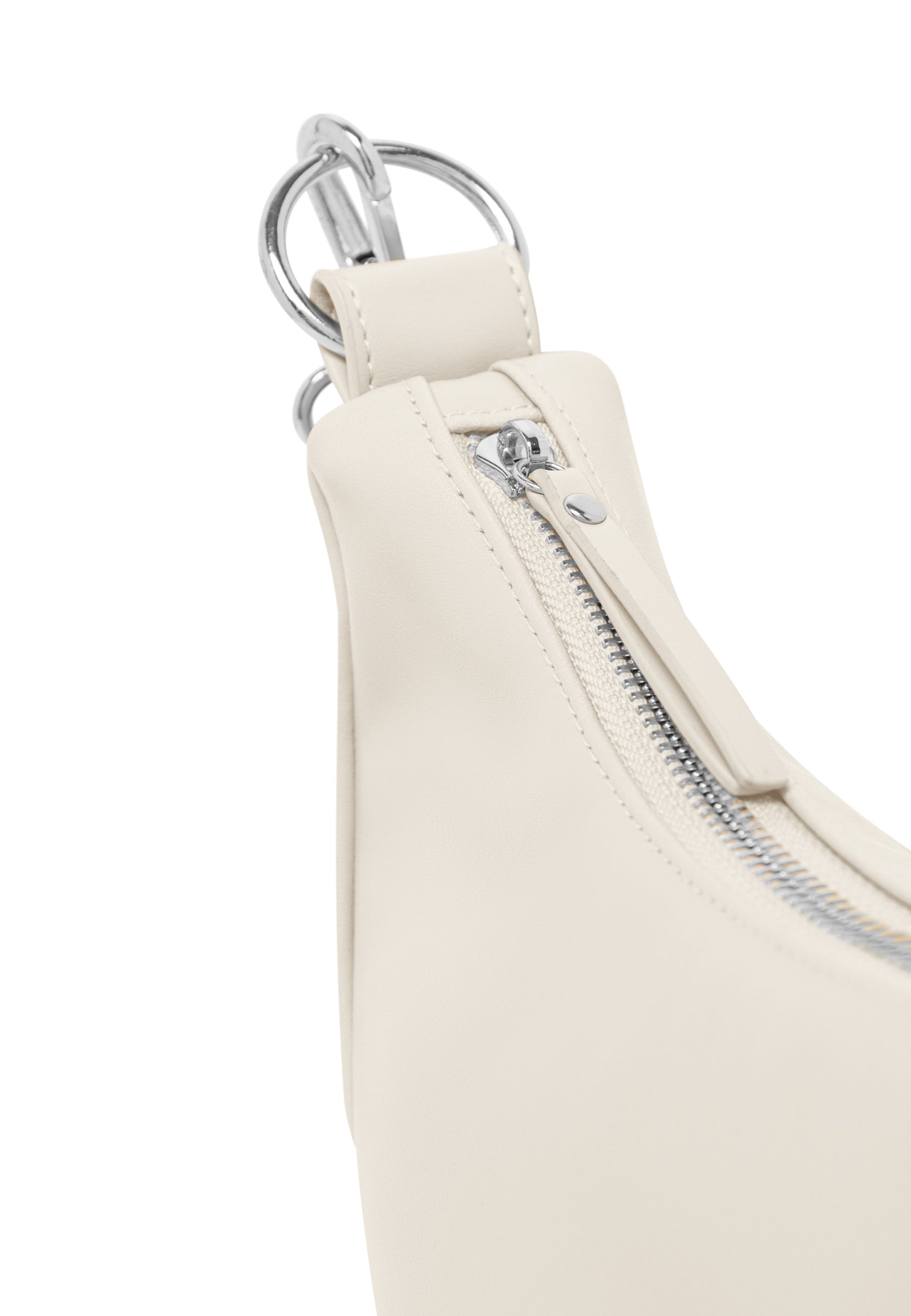LEA SMALL Halbmondtasche in cremefarben mit silbernem Reißverschluss und Metallringen