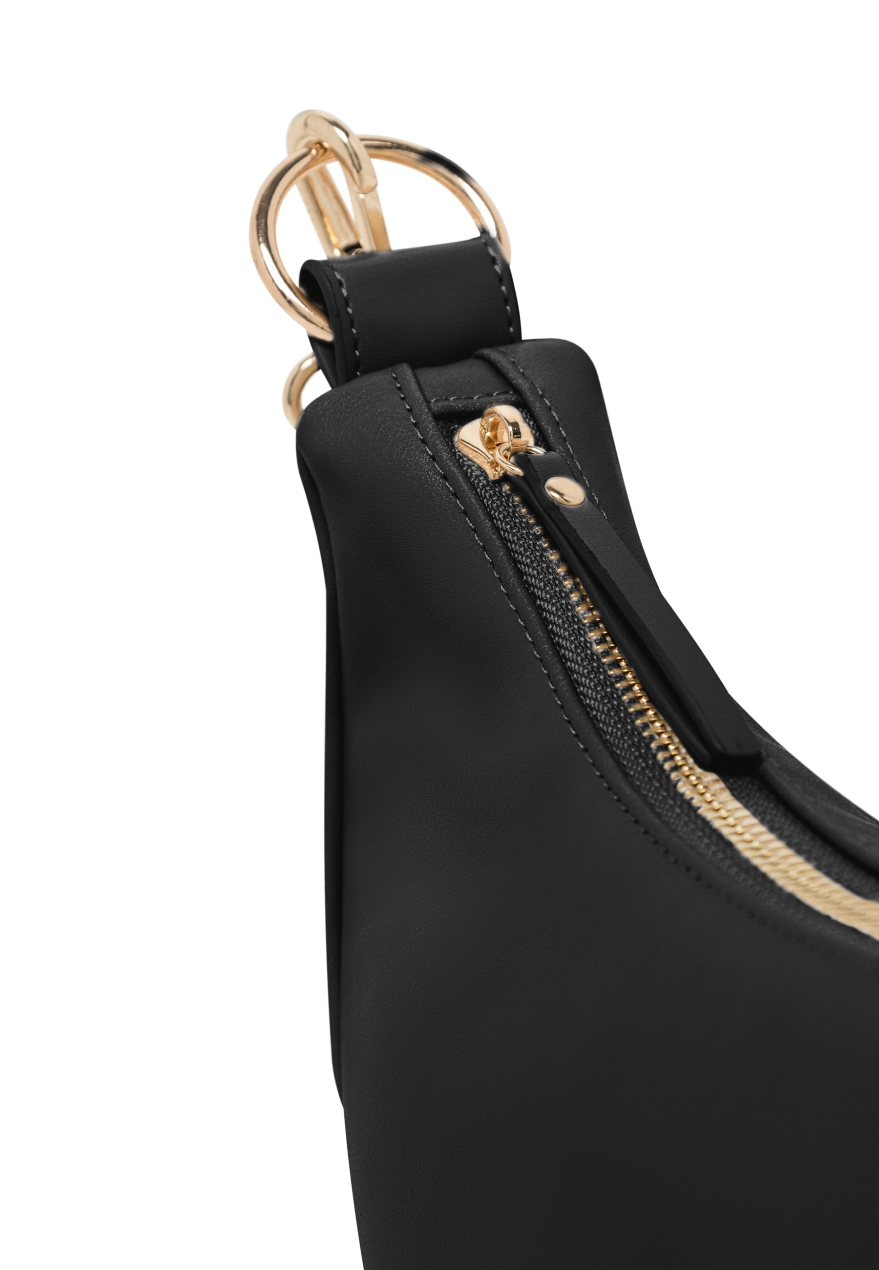Schwarze LEA SMALL Half Moon Bag mit goldfarbenem Reißverschluss und Schlüsselring