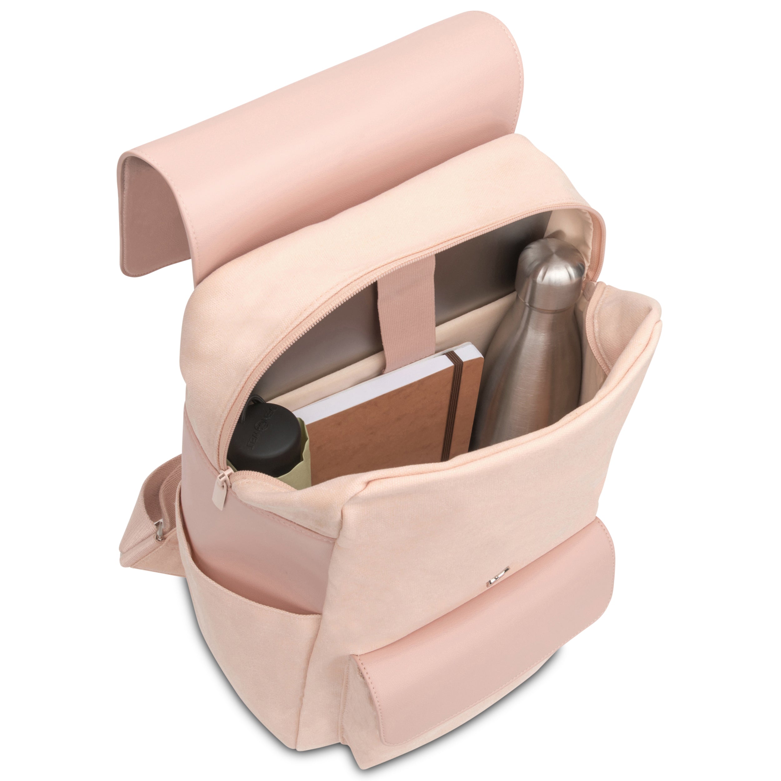 Rucksack Ella in Rosa aus Canvas und Leder mit geöffnetem Hauptfach, gefüllt mit Trinkflasche und Notizbuch