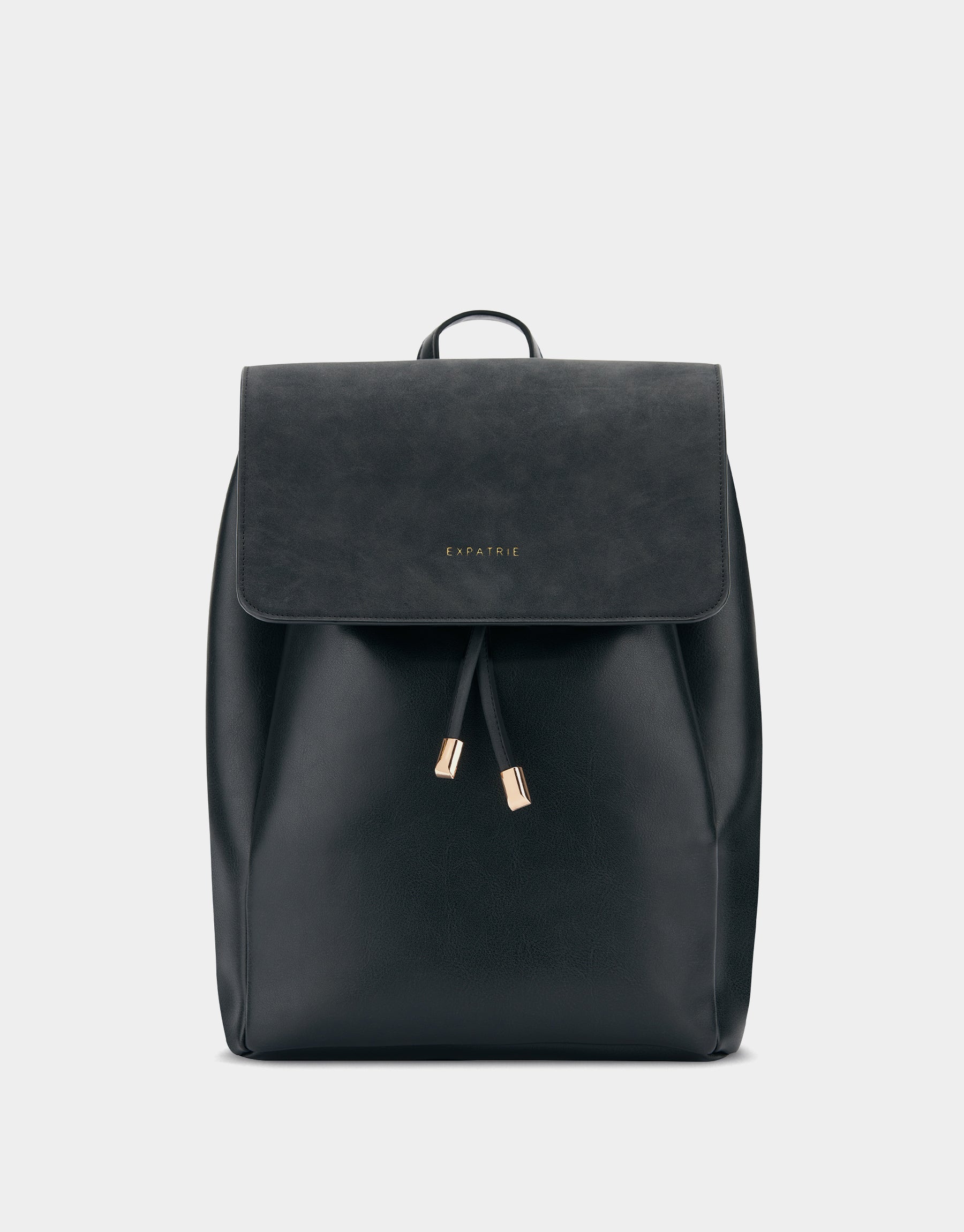 Schwarzer Kunstleder Rucksack Estelle mit Klappe und Zugband