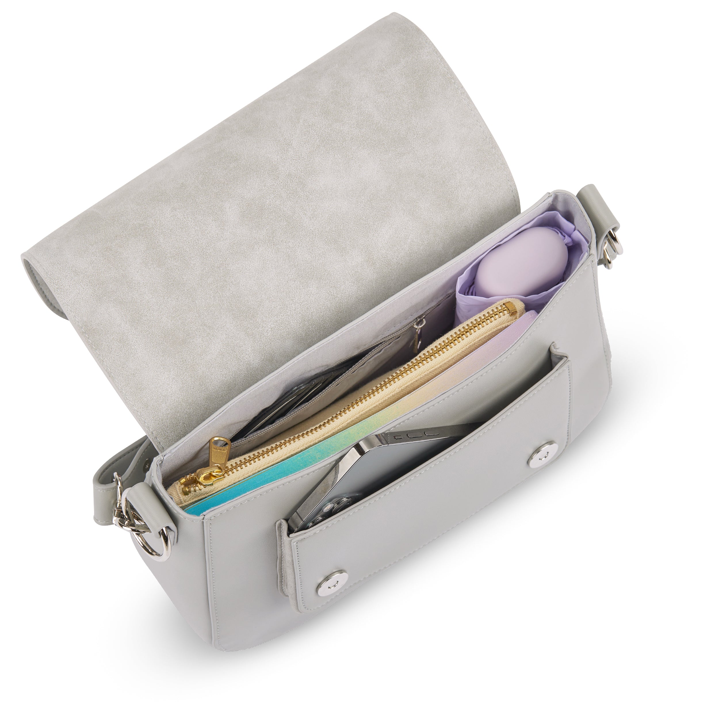 Graue Saddle Bag Louise Large mit offenem Hauptfach und mehreren Taschen, enthält Geldbörse, Spiegletasche und anderem Zubehör